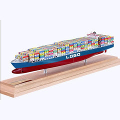 Modello di nave portacontainer personalizzazione (1:1000)